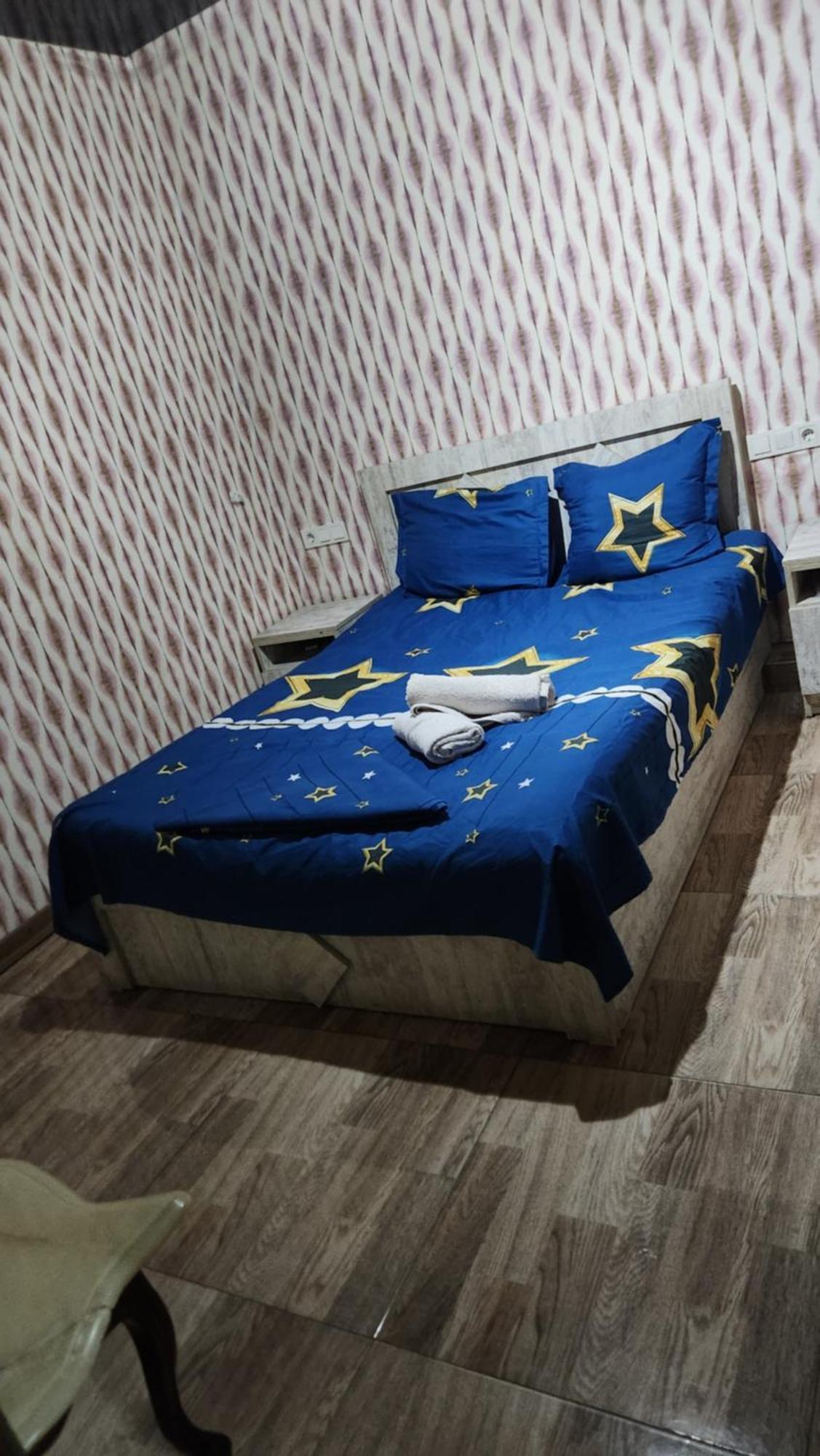 Hotel ,,Mega" Тбилиси Екстериор снимка