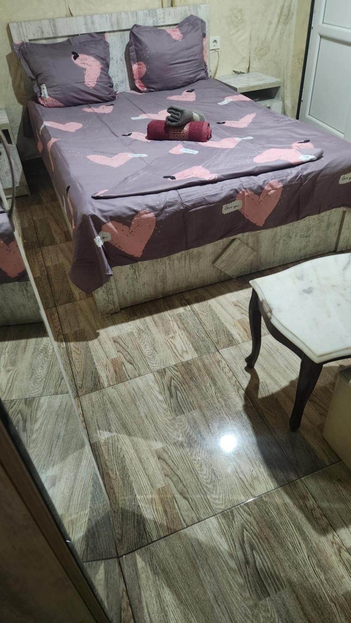 Hotel ,,Mega" Тбилиси Екстериор снимка