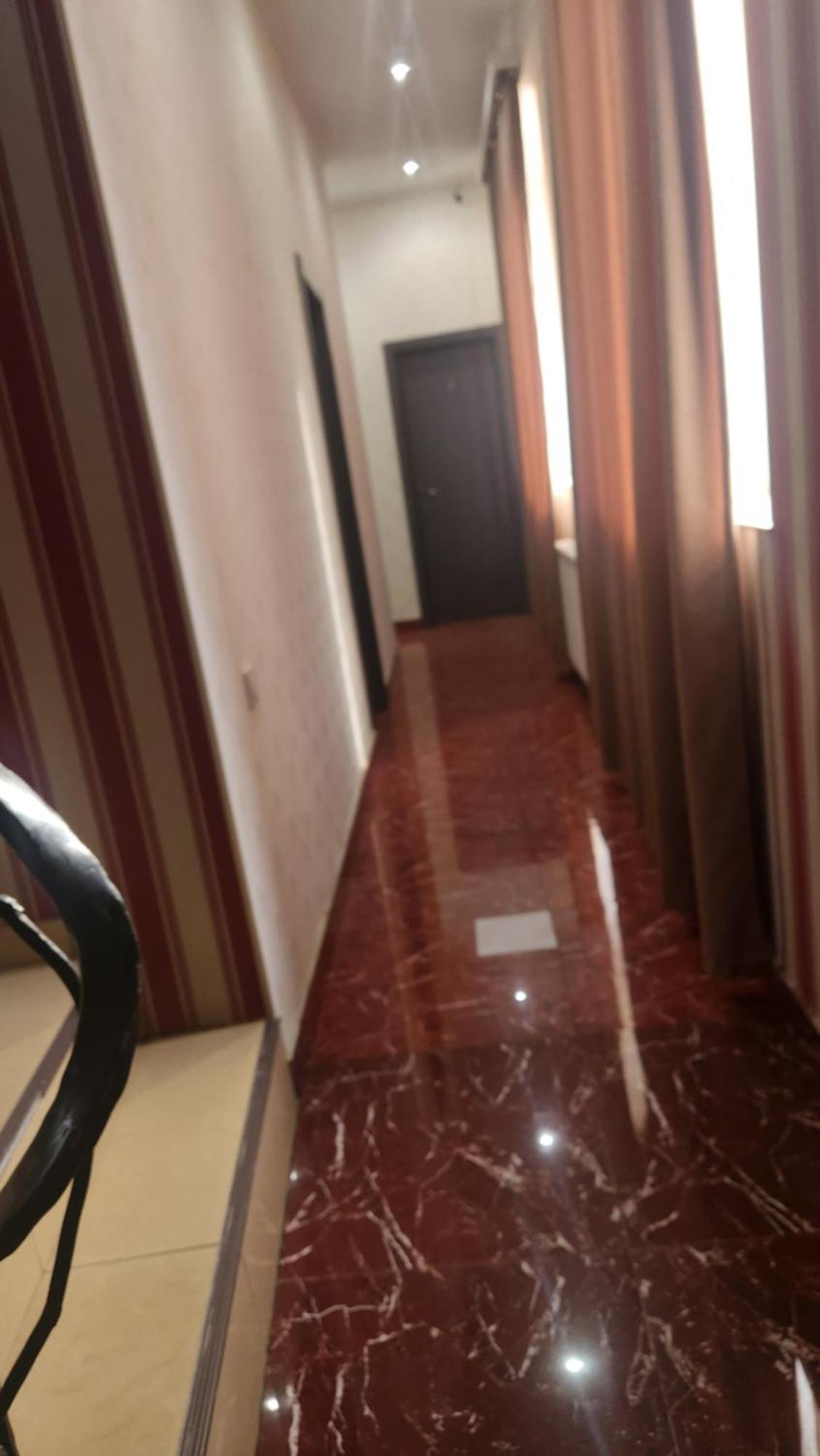 Hotel ,,Mega" Тбилиси Екстериор снимка